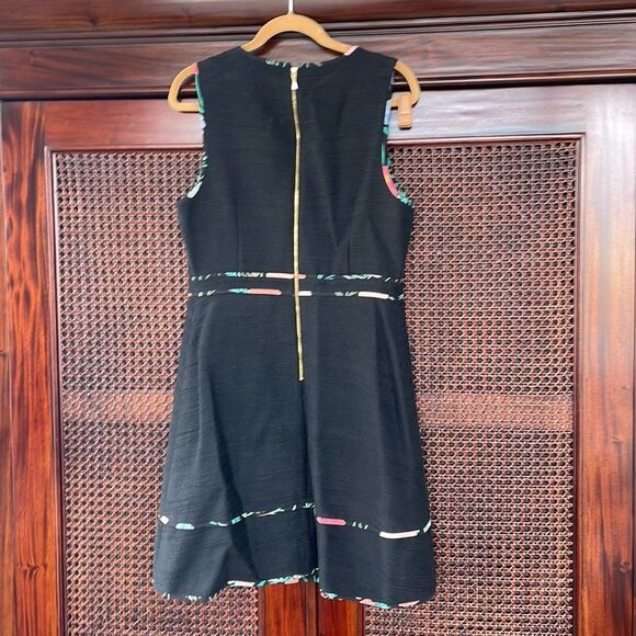 ♠️ Kate Spade Blossom Trim Tweed Dress ♠️ - Picture 4 of 6